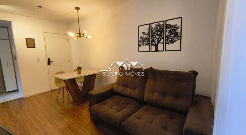 Apartamento à venda com 2 quartos, 62m² - Foto 5