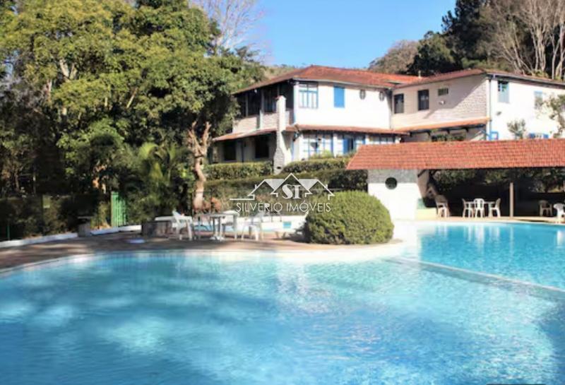 Apartamento em Corrêas - Petrópolis/RJ  - 2 Quartos