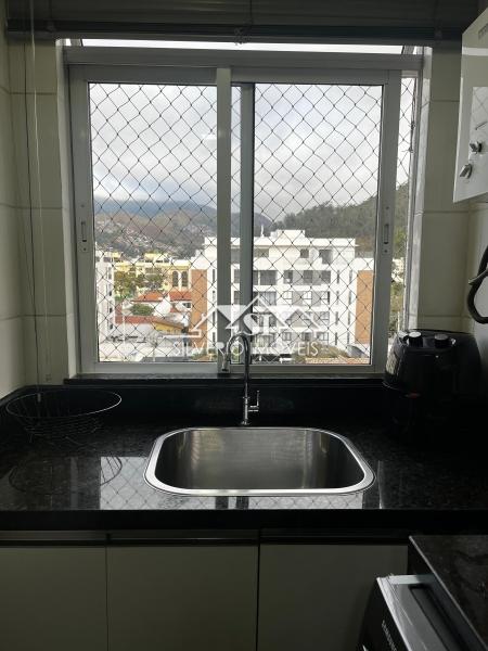 Apartamento à venda com 2 quartos, 60m² - Foto 32