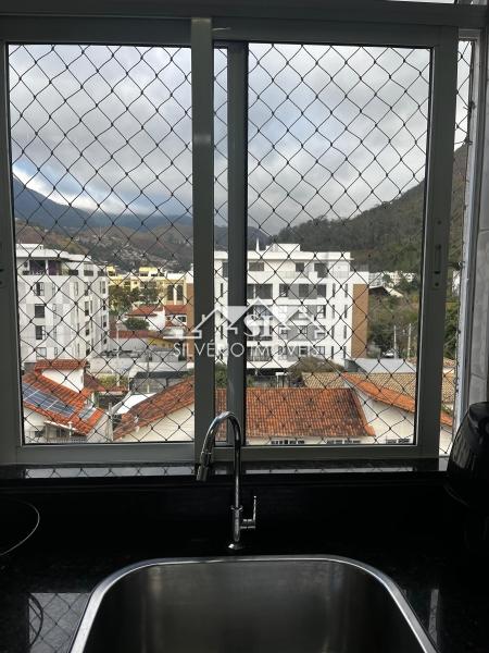 Apartamento à venda com 2 quartos, 60m² - Foto 33