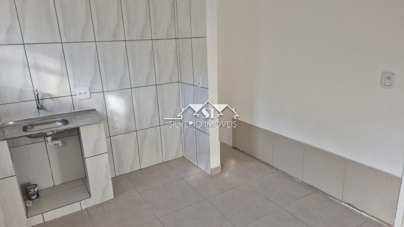 Casa para alugar com 1 quarto, 40m² - Foto 14
