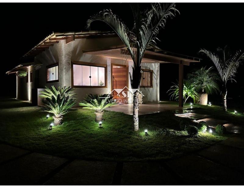 Casa à venda com 2 quartos, 87m² - Foto 1