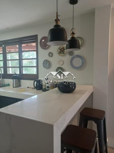 Casa à venda com 3 quartos, 327m² - Foto 36
