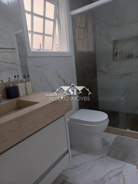 Casa à venda com 3 quartos, 327m² - Foto 21