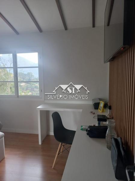 Casa à venda com 3 quartos, 327m² - Foto 20