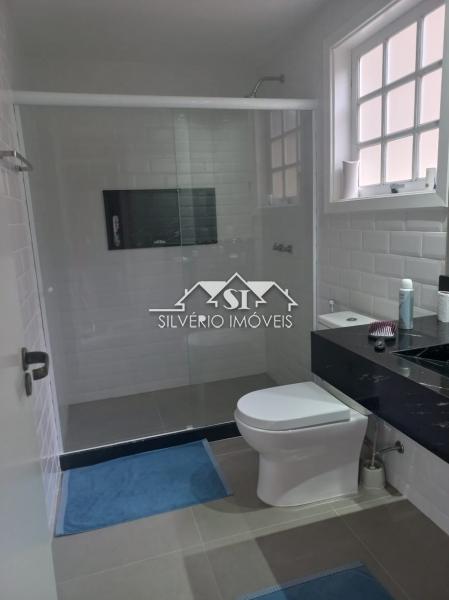 Casa à venda com 3 quartos, 327m² - Foto 23