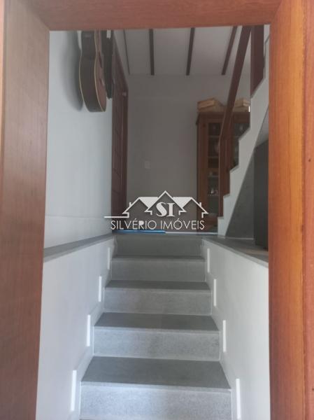 Casa à venda com 3 quartos, 327m² - Foto 29