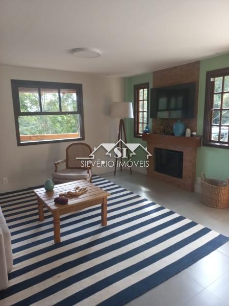 Casa à venda com 3 quartos, 327m² - Foto 49