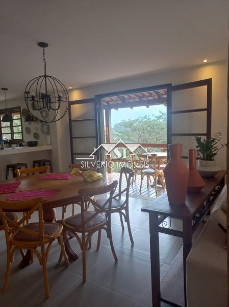 Casa à venda com 3 quartos, 327m² - Foto 43