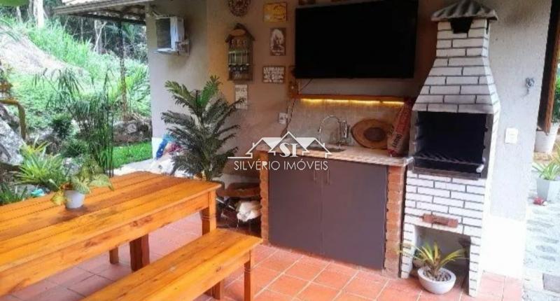 Casa para alugar com 2 quartos, 175m² - Foto 15