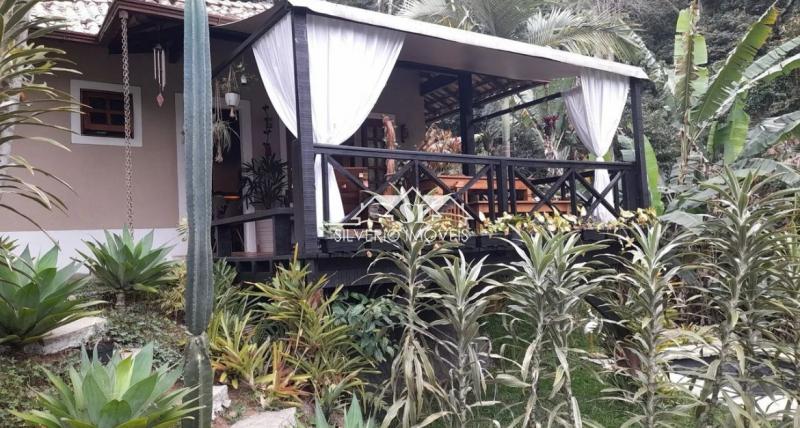 Casa para alugar com 2 quartos, 175m² - Foto 18
