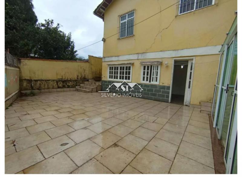 Casa para alugar com 3 quartos, 155m² - Foto 2