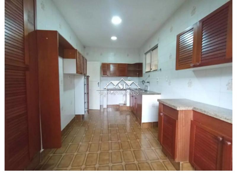 Casa para alugar com 3 quartos, 155m² - Foto 12