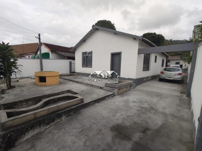 Casa em 25 de Agosto - Rio de Janeiro/RJ  - 4 Quartos
