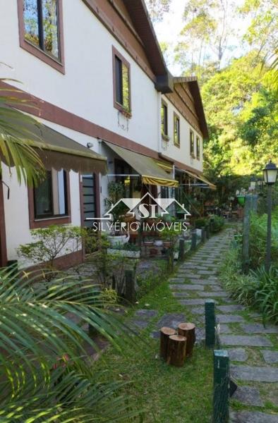 Casa em Quitandinha - Petrópolis/RJ  - 3 Quartos