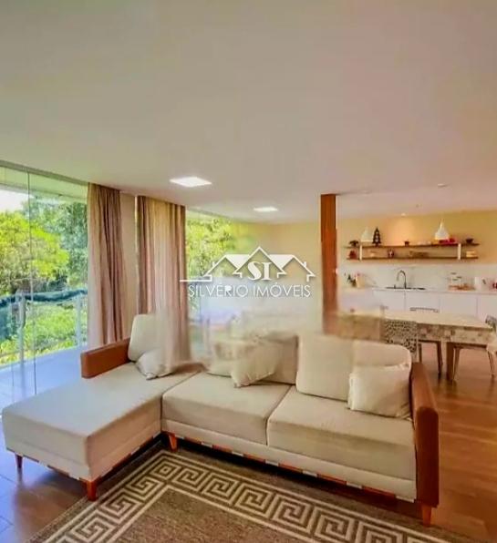 Casa à venda com 3 quartos, 230m² - Foto 12