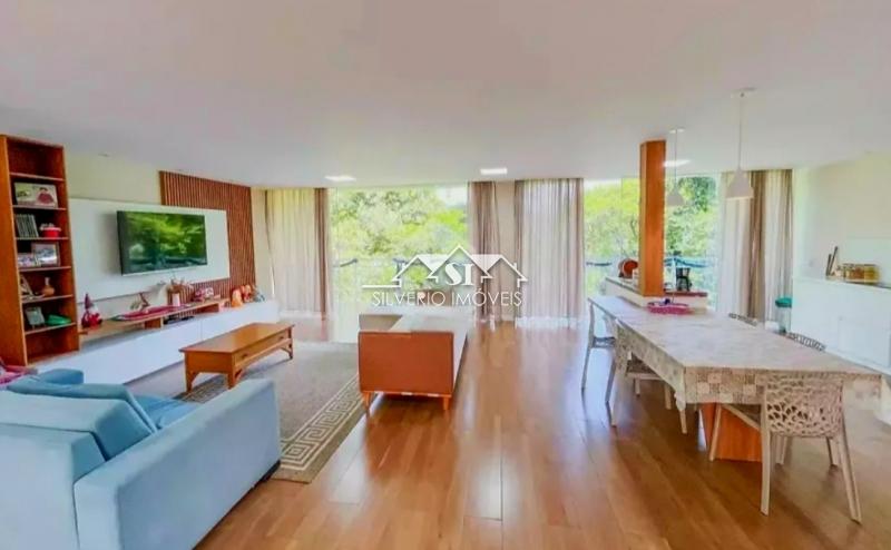 Casa à venda com 3 quartos, 230m² - Foto 14