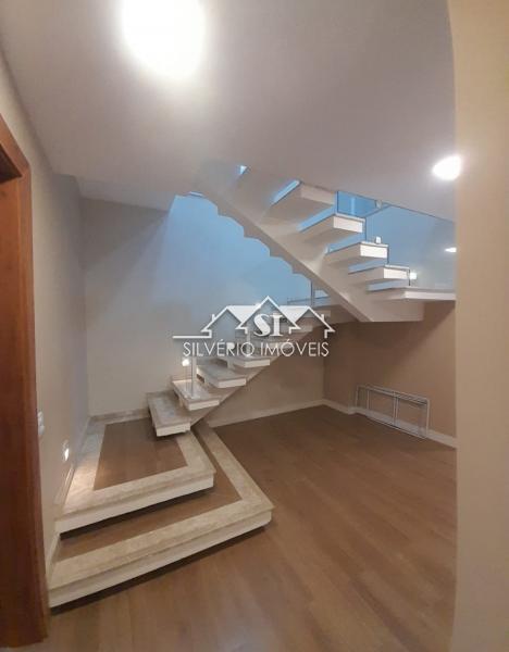 Casa à venda com 3 quartos, 230m² - Foto 15