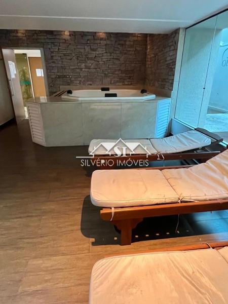 Apartamento à venda com 1 quarto, 70m² - Foto 3
