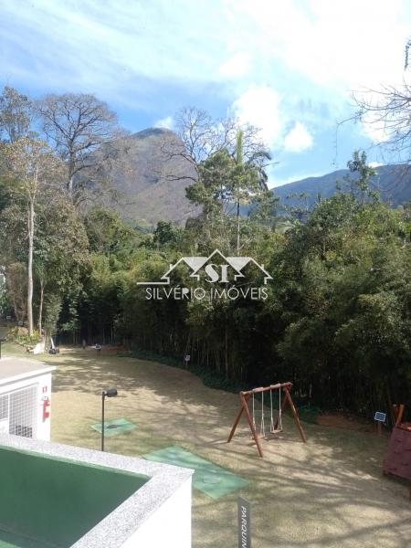 Apartamento à venda com 2 quartos, 67m² - Foto 4