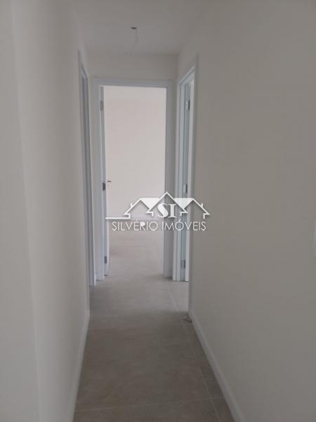 Apartamento à venda com 2 quartos, 67m² - Foto 14