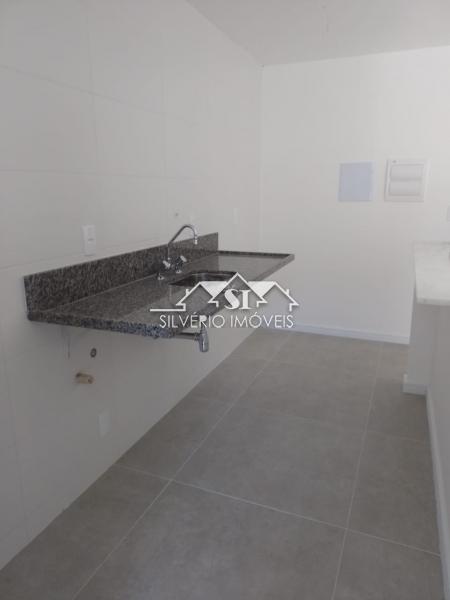 Apartamento à venda com 2 quartos, 67m² - Foto 10