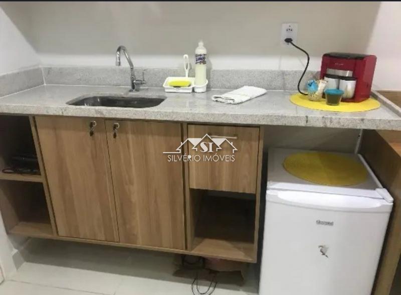 Apartamento à venda com 1 quarto, 27m² - Foto 8