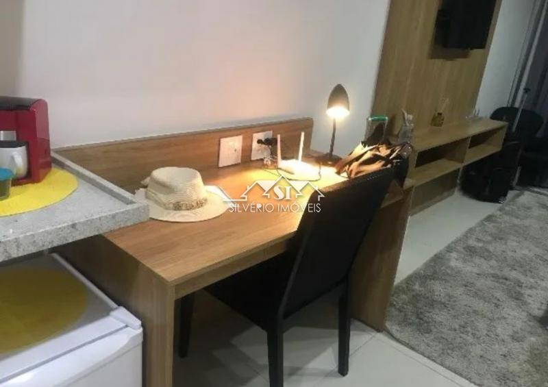 Apartamento à venda com 1 quarto, 27m² - Foto 6
