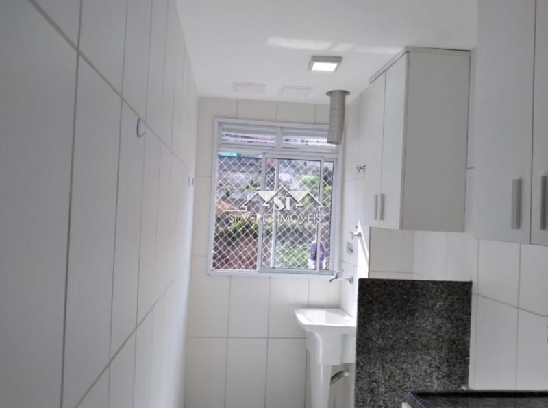 Apartamento à venda com 2 quartos, 59m² - Foto 3