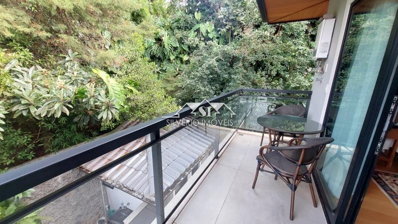 Casa à venda com 3 quartos, 230m² - Foto 7