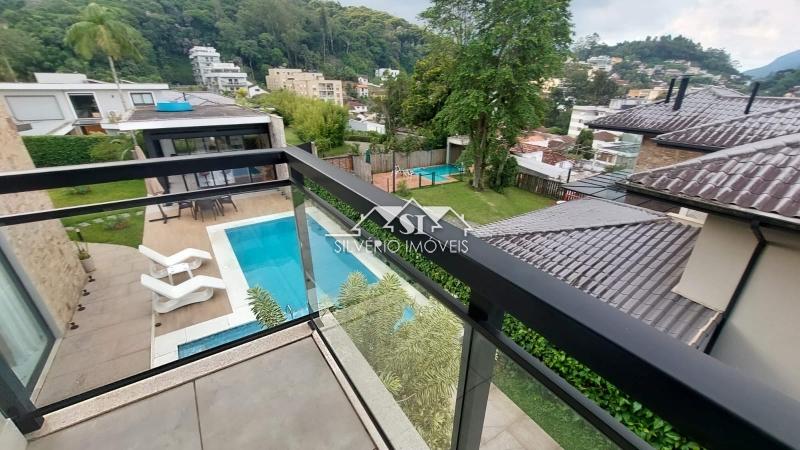 Casa à venda com 3 quartos, 230m² - Foto 14
