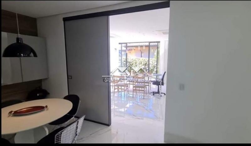 Casa à venda com 3 quartos, 230m² - Foto 27