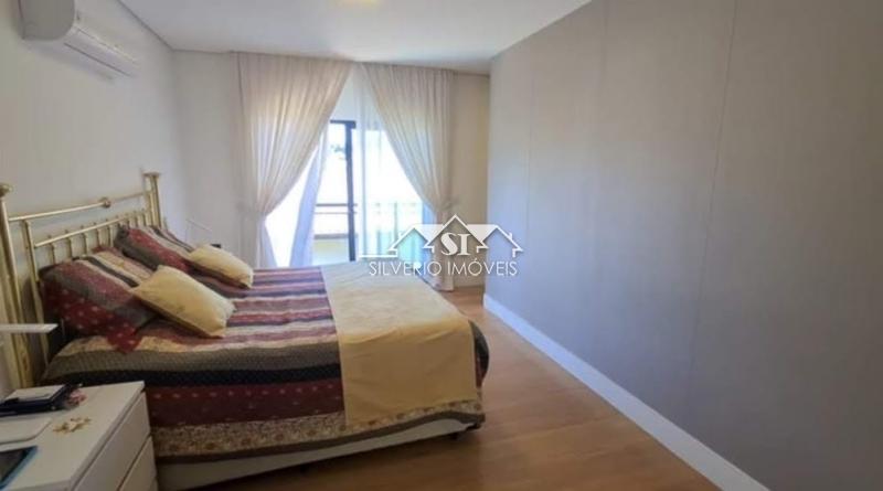 Casa à venda com 3 quartos, 230m² - Foto 40