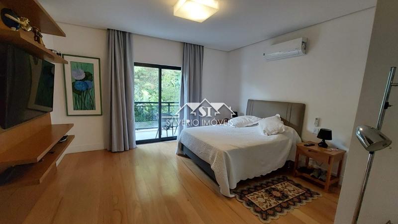 Casa à venda com 3 quartos, 230m² - Foto 58