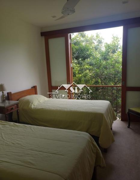 Casa à venda com 6 quartos, 600m² - Foto 7