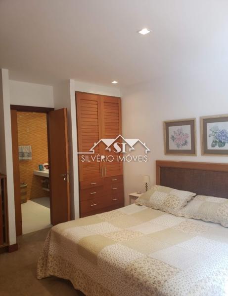 Casa à venda com 6 quartos, 600m² - Foto 10