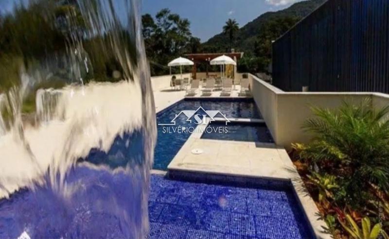 Casa à venda com 2 quartos, 150m² - Foto 3