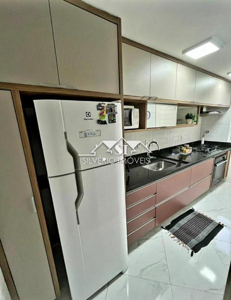 Casa à venda com 2 quartos, 150m² - Foto 7
