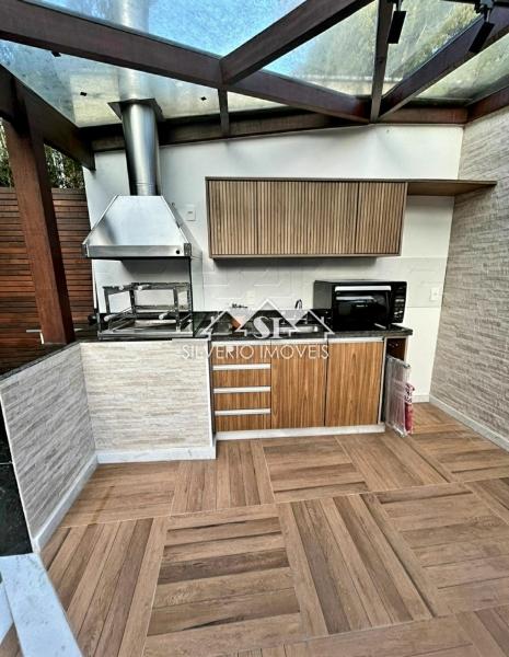 Casa à venda com 2 quartos, 150m² - Foto 9