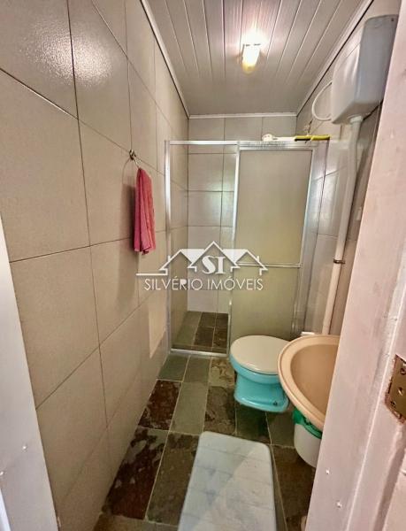 Casa à venda com 4 quartos, 240m² - Foto 8