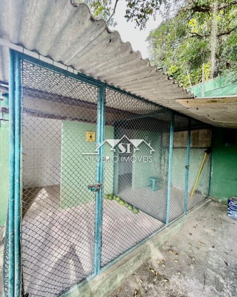 Casa à venda com 4 quartos, 240m² - Foto 31