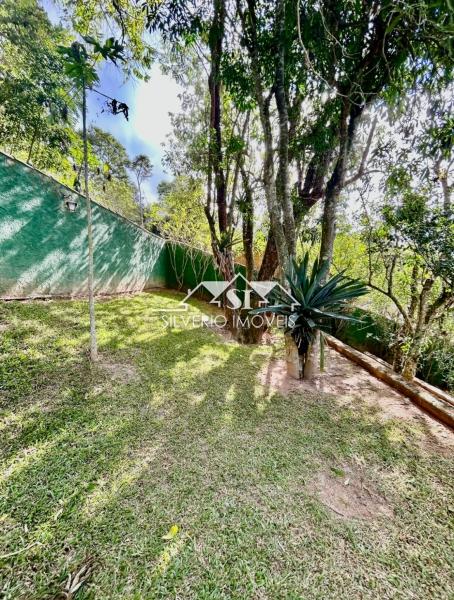 Casa à venda com 4 quartos, 240m² - Foto 32