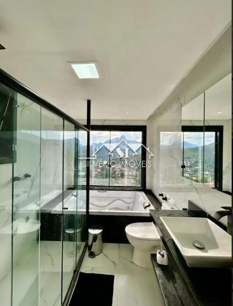 Casa à venda com 3 quartos, 180m² - Foto 15