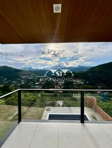 Casa à venda com 3 quartos, 180m² - Foto 16