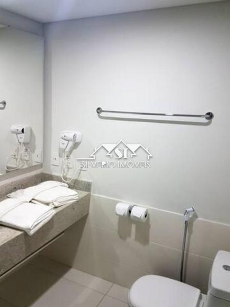 Apartamento à venda com 2 quartos, 72m² - Foto 13