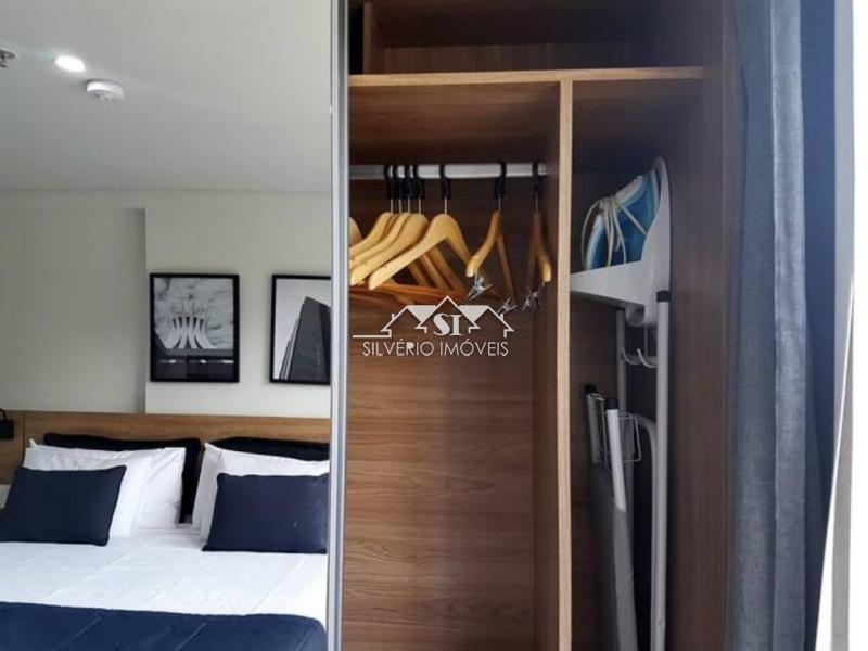 Apartamento à venda com 2 quartos, 72m² - Foto 12