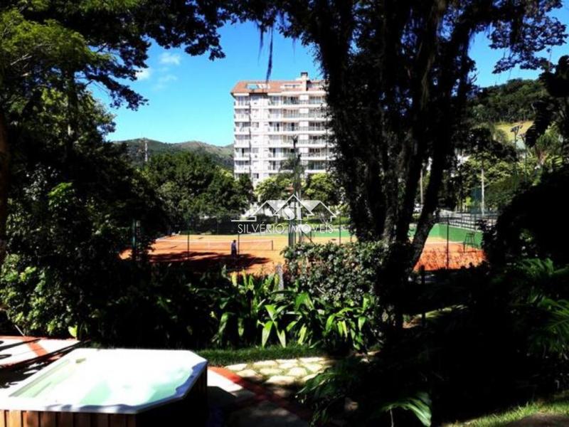 Apartamento à venda com 2 quartos, 72m² - Foto 1