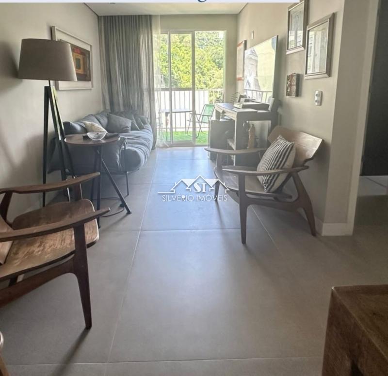 Apartamento à venda com 2 quartos, 79m² - Foto 8
