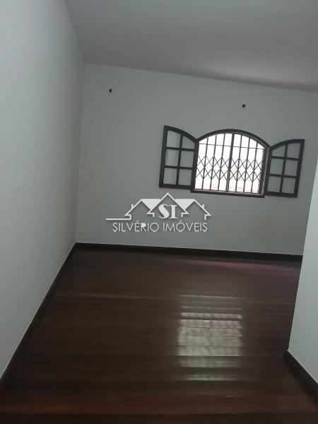 Casa para alugar com 4 quartos, 350m² - Foto 15