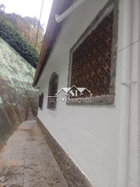 Casa para alugar com 4 quartos, 350m² - Foto 30